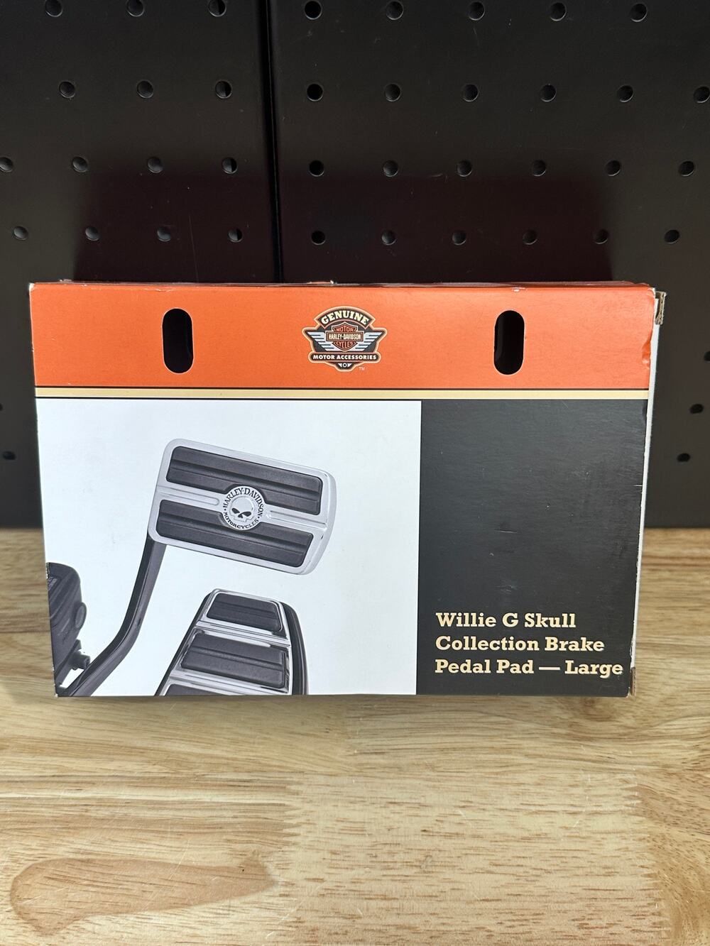 Harley-Davidson Willie G. Skull Brake Pedal Pad - Large - MISSING BOLT